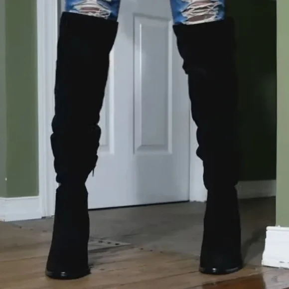 Vince Camuto suede over the knee boots - Picture 3 of 3